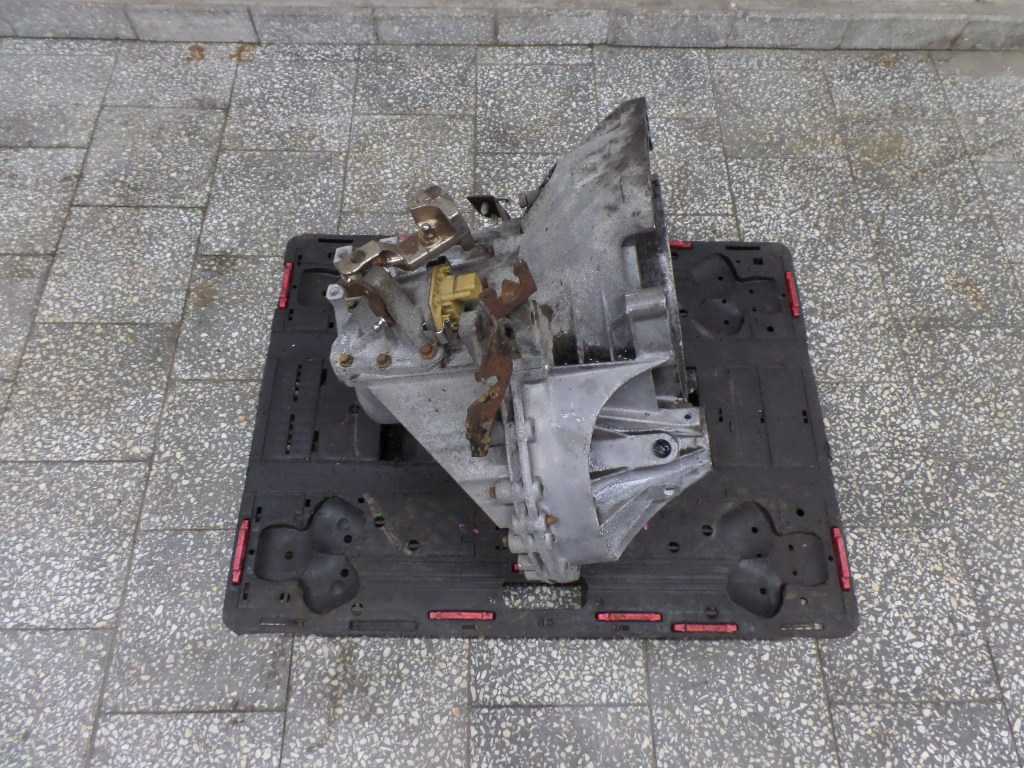 FORD TRANSIT VII 2.2 TDCI SKRZYNIA BIEGOW 6C1R-7002-AB 5 06-14