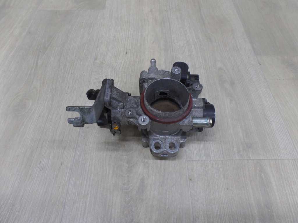 DAIHATSU TERIOS II 1.5 PRZEPUSTNICA POWIETRZA 89452-97401 B1030-6B11 3SZ-VE 06-16