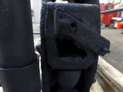 IVECO DAILY 35C 45C 50C 06-14 KOLYSKA WOZEK SANKI ZAWIESZENIE PRZOD WAHACZE DRAZEKI