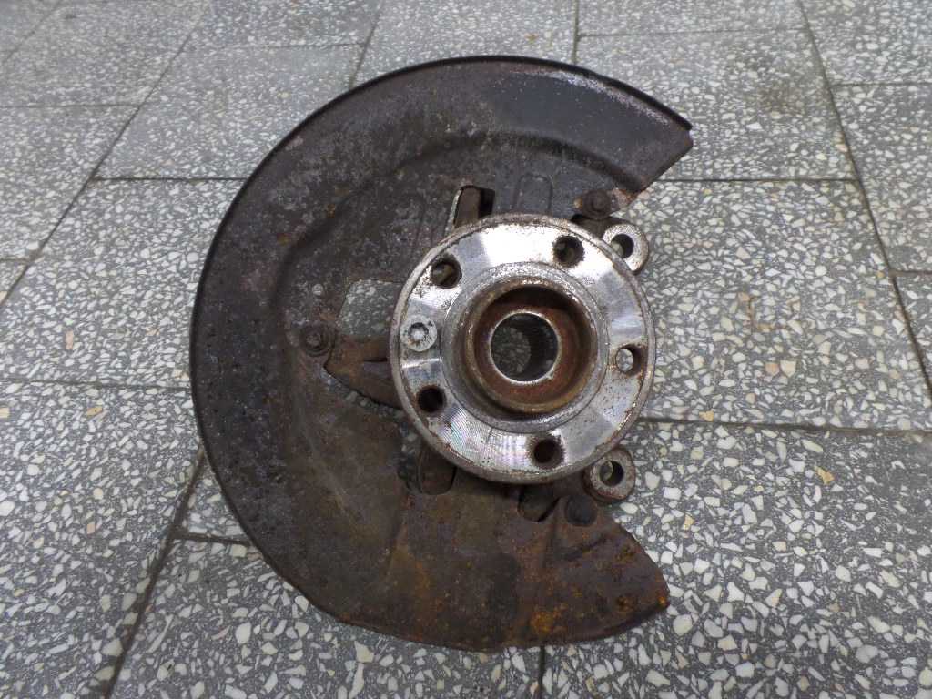 VOLVO S80 V70 III T6 XC70 07- 14 PIASTA ZWROTNICA PRZOD PRAWY