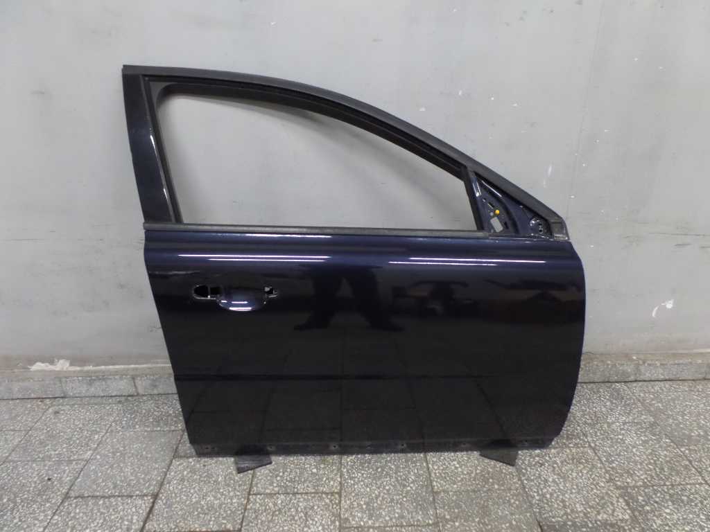 VOLVO S80 II V70 III 06-16 DRZWI PRZOD PRAWE 467-46
