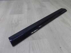 VOLVO V70 III 06-16 LISTWA DRZWI TYL PRAWA 30664188 467-46