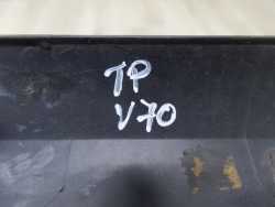 VOLVO V70 III 06-16 LISTWA DRZWI TYL PRAWA 30664188 467-46