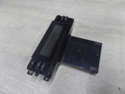 VOLVO S80 II V70 III 06- WYSWIETLACZ EKRAN ICM RADIA 31268336