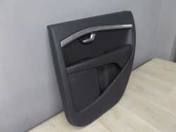 VOLVO S80 II V70 06-13 TAPICERKA BOCZEK DRZWI SKORA TYL PRAWY 8686855