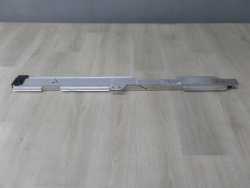 VOLVO V70 III XC70 06-13 SZYNA PROWADNICA BAGAZNIKA PRAWY TYL