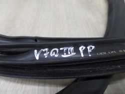 VOLVO V70 III XC70 06-13 USZCZELKA DRZWI PRAWY TYL
