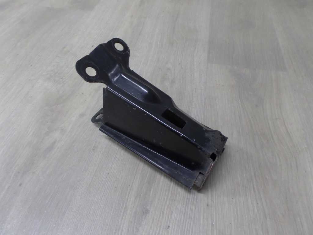 VOLVO S80 II V70 III XC70 06-16 WSPORNIK MOCOWANIE BELKI CHLODNICY PRAWE