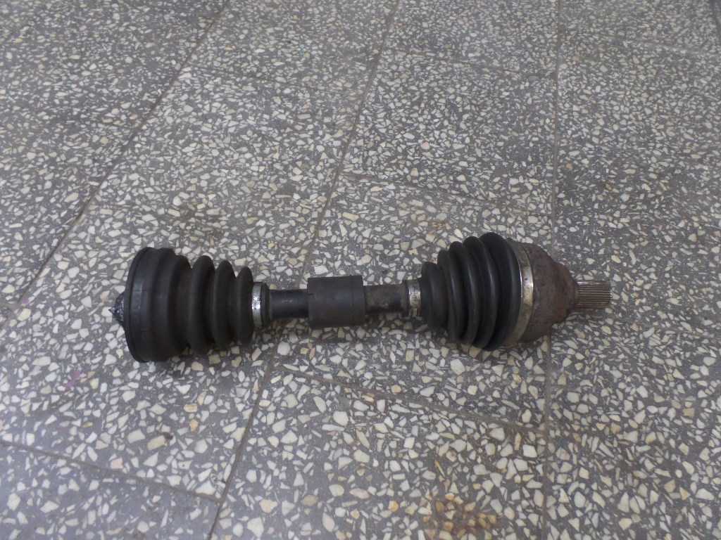 VOLVO C30 S40 V50 C70 2.4 D5 06-13 POLOS POLOSKA PRAWA DLUGA