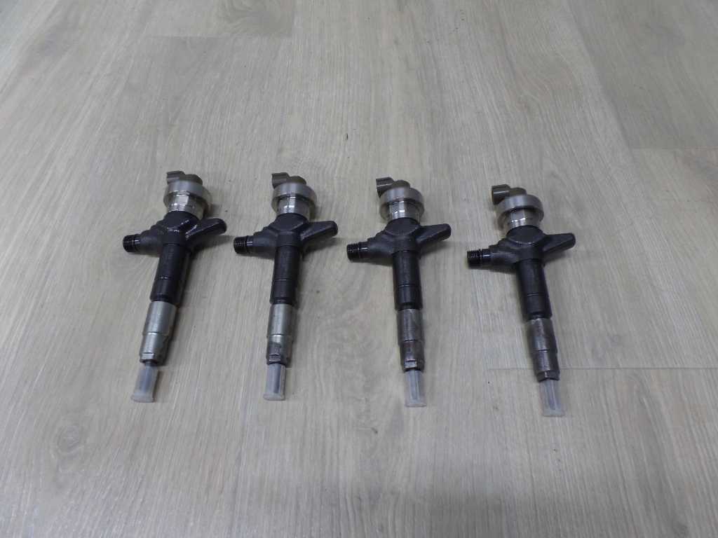 ISUZU N35 GRAFTER JCB 3.0 4JJ1 WTRYSK WTRYSKIWACZ 08K-08554J 8-98011604-1 TEST
