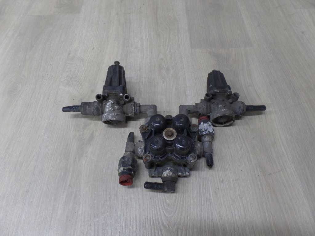 MAN TGL TGM TGA 8-180 ZAWOR ROZDZIELACZ POWIETRZA PNEUMATYCZNY