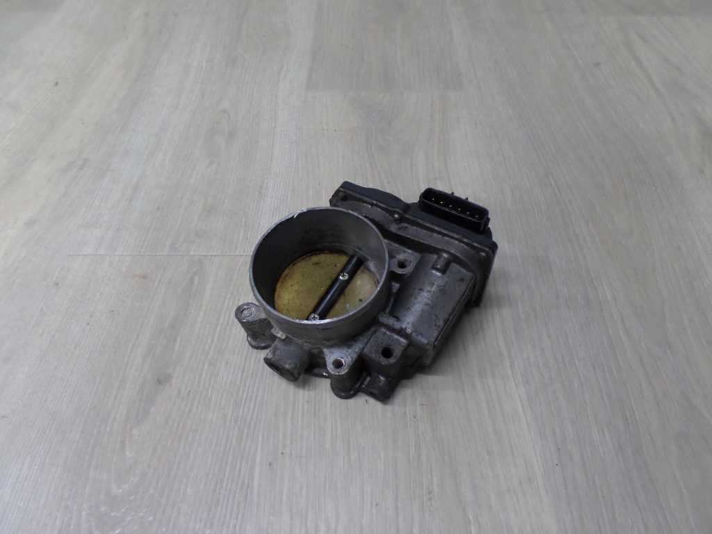 VOLVO S80 V70 III 3.0 3.2 XC60 XC70 07- PRZEPUSTNICA POWIETRZA 7G9N-9F991-AA