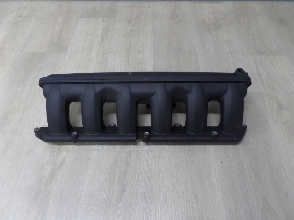 VOLVO S80 V70 III 3.0 XC 07- KOLEKTOR SSACY 7G9N-9424-AD 30731217