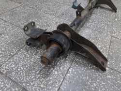 ISUZU NPR NQR NKR ZAWIAS WYWROT LAPA KABINY BELKA 04-07