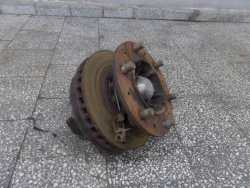 ISUZU NPR NQR NKR PIASTA ZWROTNICA LEWA PRZOD ABS 17.5 01-07