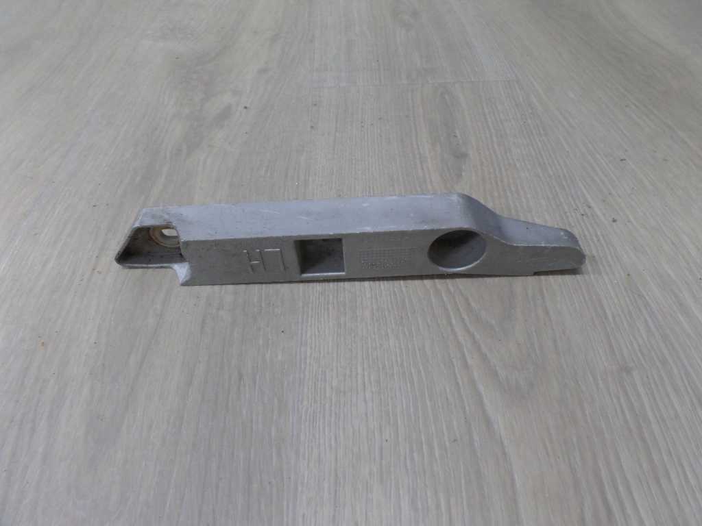 FORD FOCUS MK2 04-11 SLIZG ZDERZAKA PRZOD LEWY  8M51-17D959-AD