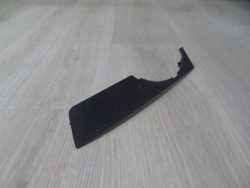 AUDI A4 B7 ZASLEPKA KRATKA ZDERZAKA HALOGENU LEWA 8E0807173 04-07
