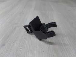 VW POLO 6R UCHWYT MOCOWANIE WLEWU SPRYSKIWACZY 6R0955195