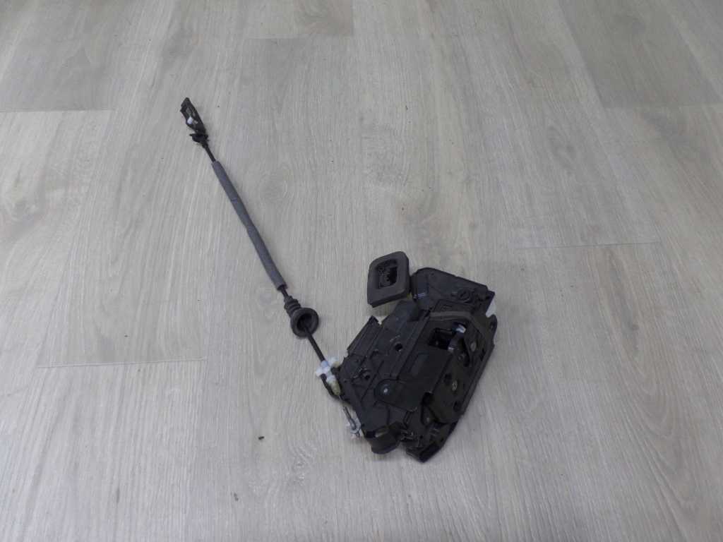 VW GOLF VII HB ZAMEK DRZWI TYL PRAWY 5K4839016Q 12-20