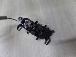 NISSAN QASHQAI II J11 17- ZAMEK DRZWI PRAWY TYL 3 PIN KLAMKA 80670-4EA1A