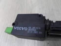 VOLVO C30 C70 06-13 ZAMEK KLAPY BAGAZNIKA TYL 30784739 30699960