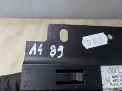 AUDI A4 B9 15-21 RYGIEL MASKI LEWY 8W0823185E