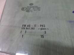 VW TOURAN III 15- SZYBA BOCZNA DRZWI PRZOD PRAWA 5TA845202 15R