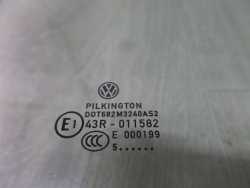 VW TOURAN III 15- SZYBA BOCZNA DRZWI PRZOD PRAWA 5TA845202 15R