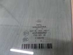 MERCEDES E KLASSA W211 02- SZYBA BOCZNA DRZWI PRZOD LEWA 04R