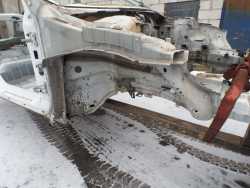 VOLVO S40 V50 04-13 CWIARTKA PODLUZNICA PRZOD LEWA 019-26