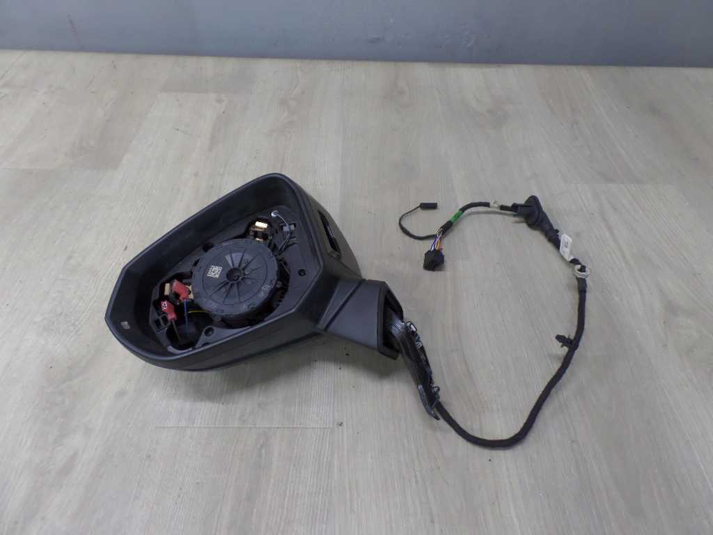 AUDI Q2 LUSTERKO LEWE 12PIN 16-20