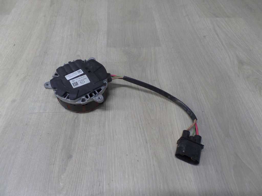 MERCEDES W247 W177 18- SILNIK WENTYLATORA CHLODNICY A2479060200
