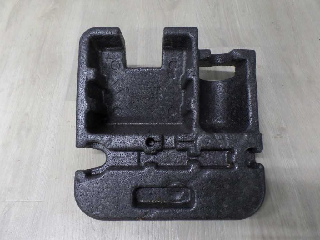 VOLVO S60 V60 II STYROPIAN PIANKA BAGAZNIKA ZAPASU 31200626