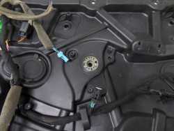 VOLVO S60 V60 II PODNOSNIK SZYBY LEWY PRZOD 30784310