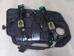 VOLVO S60 V60 II PODNOSNIK SZYBY LEWY PRZOD 30784310