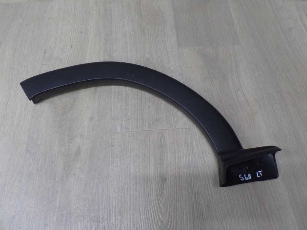 VOLVO S60 V60 II OSLONA ZAWIASU KLAPY BAGAZNIKA TYL LEWA