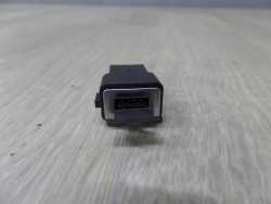 VOLVO S60 II S80 II V70 III V60 XC C70 06- ZLACZE WEJSCIE USB 8M5T-19A164-VA