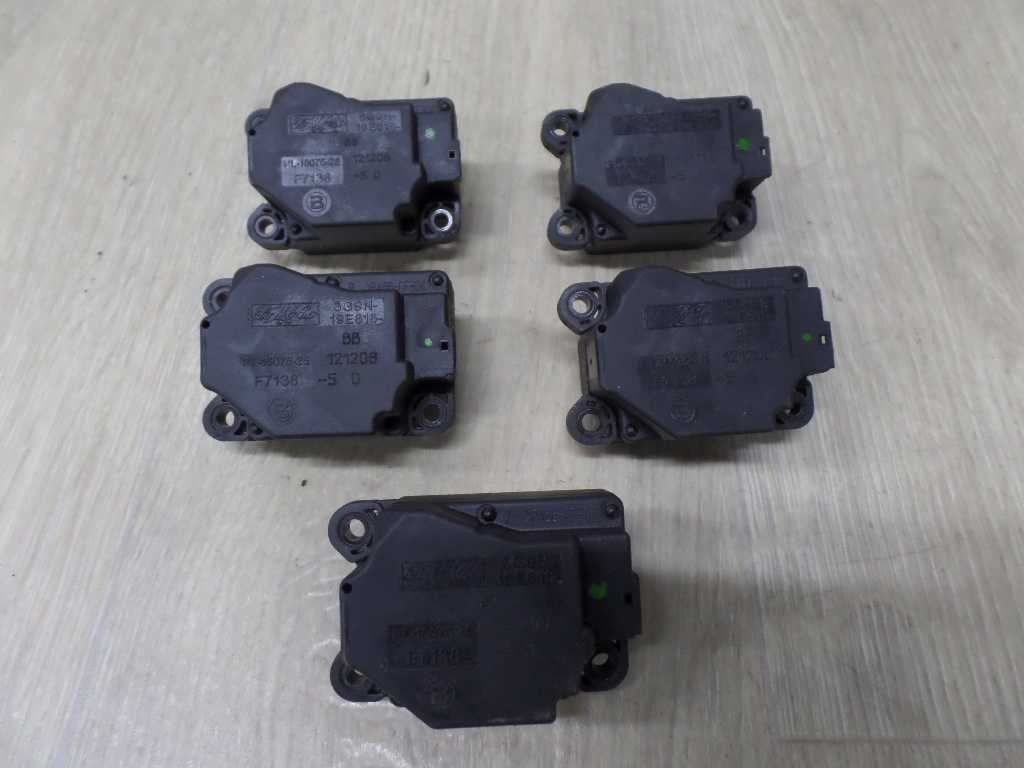 VOLVO S60 II V60 XC60 06-17 SILNICZEK NAGRZEWNICY 6G9N-19E616-BB