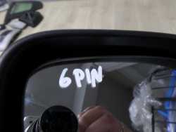 VOLVO S60 II V60 10- LUSTERKO ZEWNETRZNE PRAWE 6 PIN 614-46