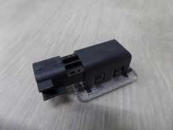 VOLVO S60 II V60 10- LAMPKA OSWIETLENIA WNETRZA 30722729