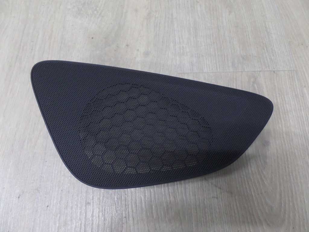 VOLVO S60 II V60 10- OSLONA ZASLEPKA MASKOWNICA GLOSNIKA DESKI 31332799 8635951 UK