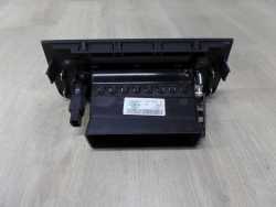 VOLVO S60 II V60 10-17 KRATKA NAWIEWU SRODEK WLACZNIK 1302138