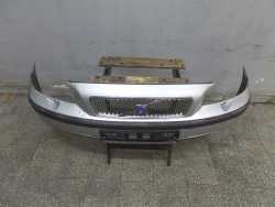 VOLVO V70 ZDERZAK PRZOD GRILL 426-26 99-04