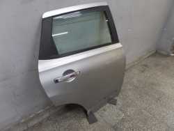 NISSAN QASHQAI J10 07-10 DRZWI TYL PRAWE KY0
