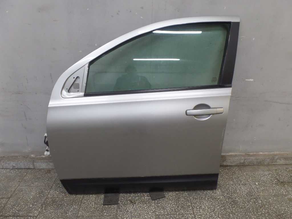 NISSAN QASHQAI J10 07-10 DRZWI PRZOD LEWE KY0
