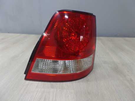 KIA SORENTO 02-09 LAMPA TYL PRAWA