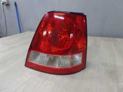 KIA SORENTO 02-09 LAMPA TYL PRAWA