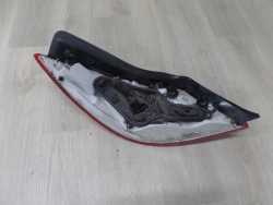 OPEL INSIGNIA 08-13 LAMPA TYL PRAWA SEDAN UK