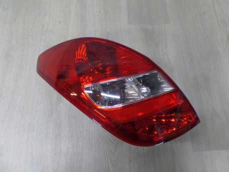 HYUNDAI I20 08-12 5D LAMPA TYL LEWA 92401-1J000