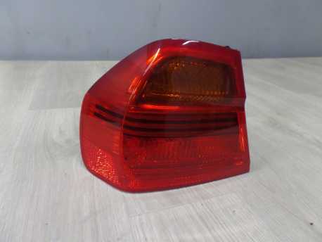 BMW 3 E90 SEDAN LAMPA TYL PRAWA 6937457 04-12